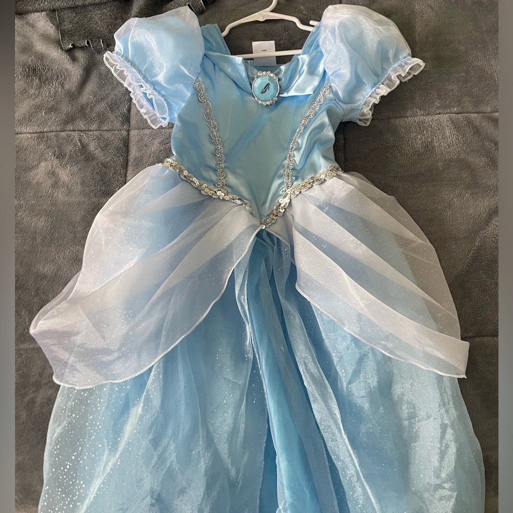 Kids Disney Cinderella dress, size 5/6